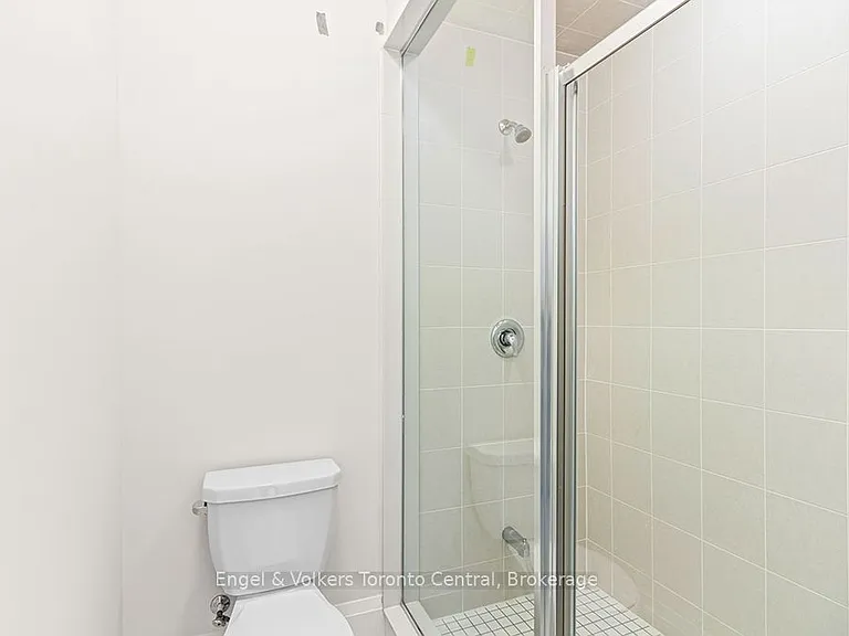 110 Dorothy Dr — Photo 31