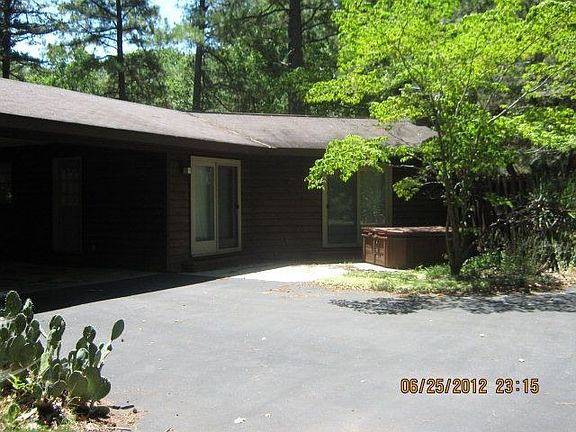 5th image of 701 Marrow St