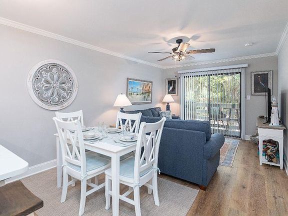3rd image of 45 Folly Field Rd APT 9I