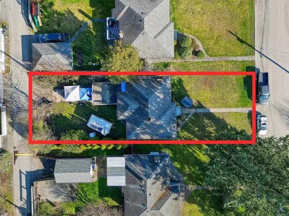 3737 Dubois St, Burnaby, BC V5J 1K9