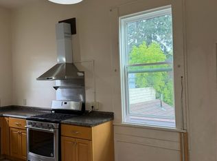 982 University Ave #B, Berkeley, CA 94710