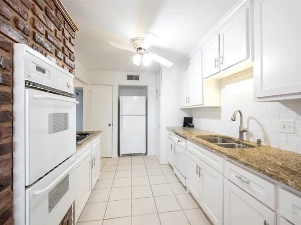 509 W Lookout Dr APT 205, Richardson, TX 75080