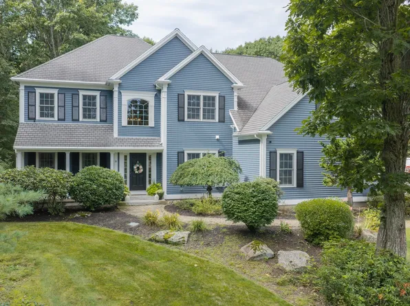 8 Wildewood Dr, Paxton, MA 01612