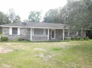 6585 Suwanee Rd, Pensacola, FL 32526