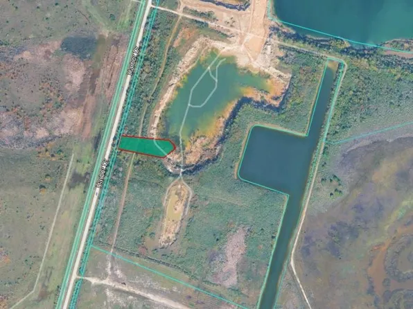 0 Harbor Dr Lot 8, Hitchcock, TX 77563