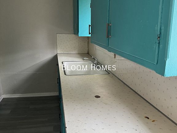 3rd image of 4708 N Central Rd #2