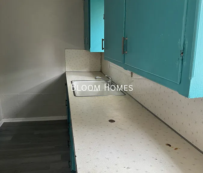 4708 N Central Rd #2 — Photo 3