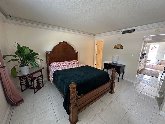 5th image of 46 Davis Blvd #4