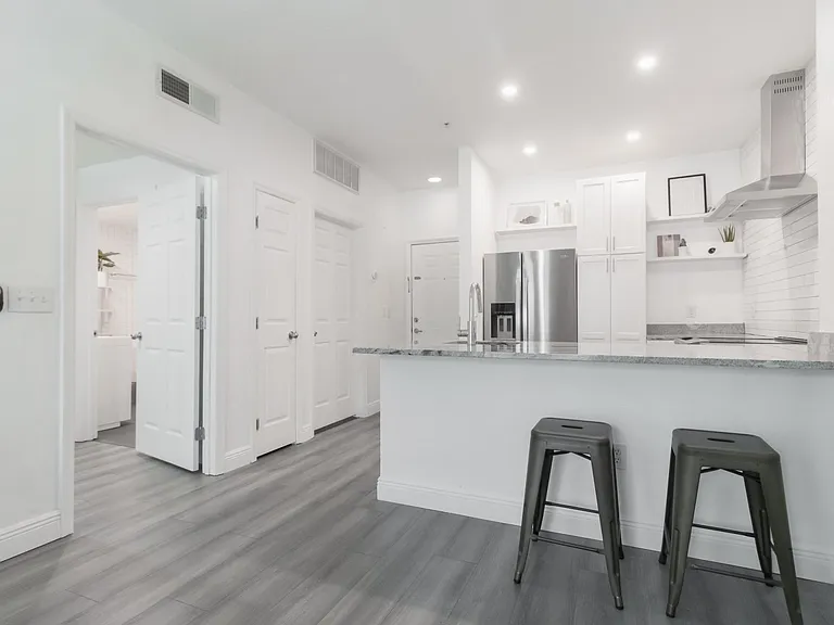 1810 E Palm Ave #1111 — Photo 4
