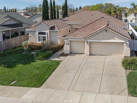 3rd image of 1845 Nevada St