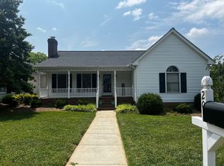 201 Sullivan Ct, Gibsonville, NC 27249