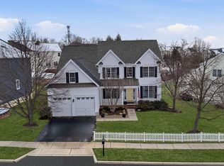 22 Alyssa Dr, Newtown, PA 18940
