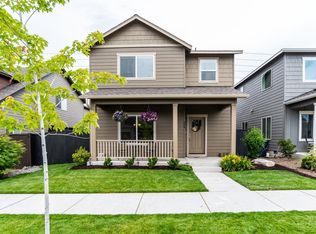 484 SE Gleneden Pl, Bend, OR 97702