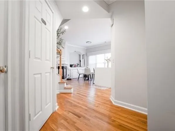 8620 Hope Mews Ct, Sandy Springs, GA 30350