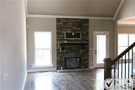 2nd image of 2955 Frank Robinson Dr