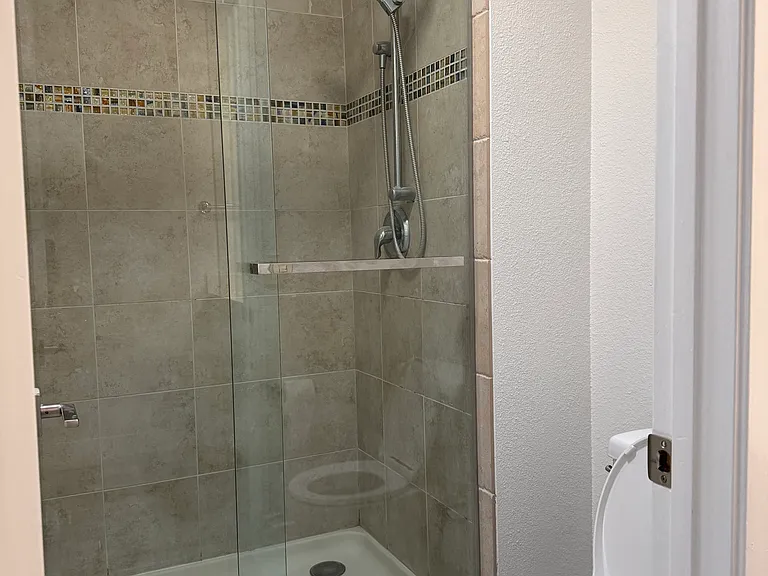 3275 Caminito Eastbluff #206 — Photo 16