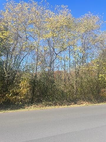 1st image of 7 & 8 Patricia Dr