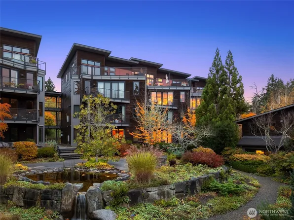 620 NE Vineyard Lane #B302, Winslow, WA 98110
