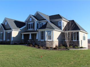 23 Long Meadow Dr, South Windsor, CT 06074