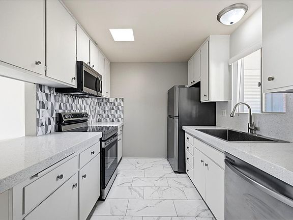 2nd image of 45875 Ocotillo Dr #7