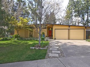 4033 Terra Vista Way, Sacramento, CA 95821