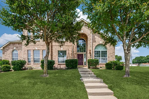 323 Del Cano Dr Photo 1