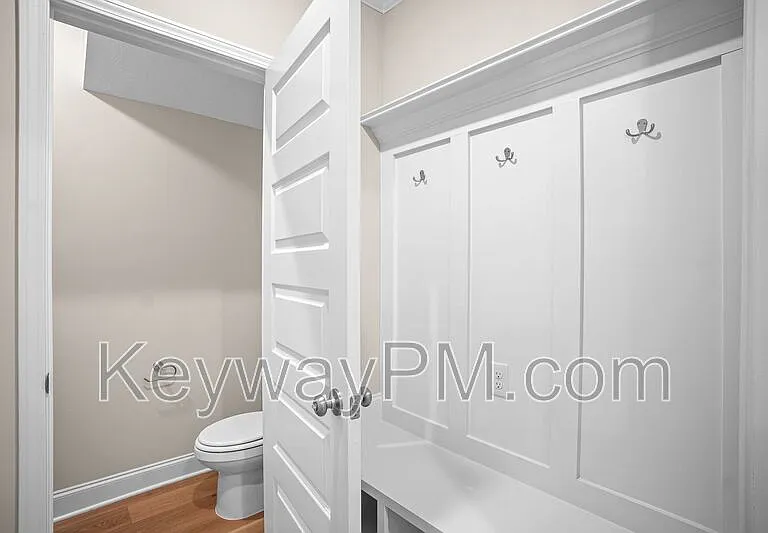 3055 Venetian Dr — Photo 5