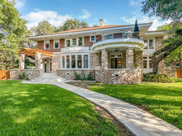 151 E GRAMERCY PL, San Antonio, TX 78212