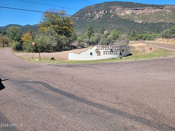 2nd image of 560 N JAVELINA Road