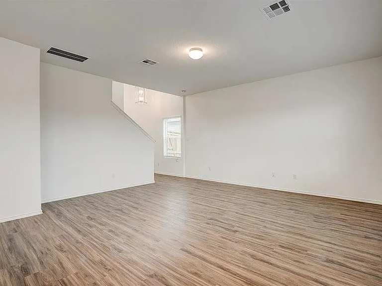 209 Majestic Cedar Dr — Photo 10