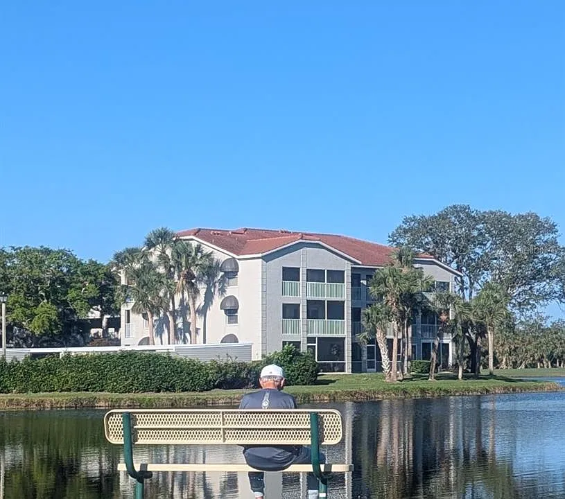 9300 Clubside Cir #1308
