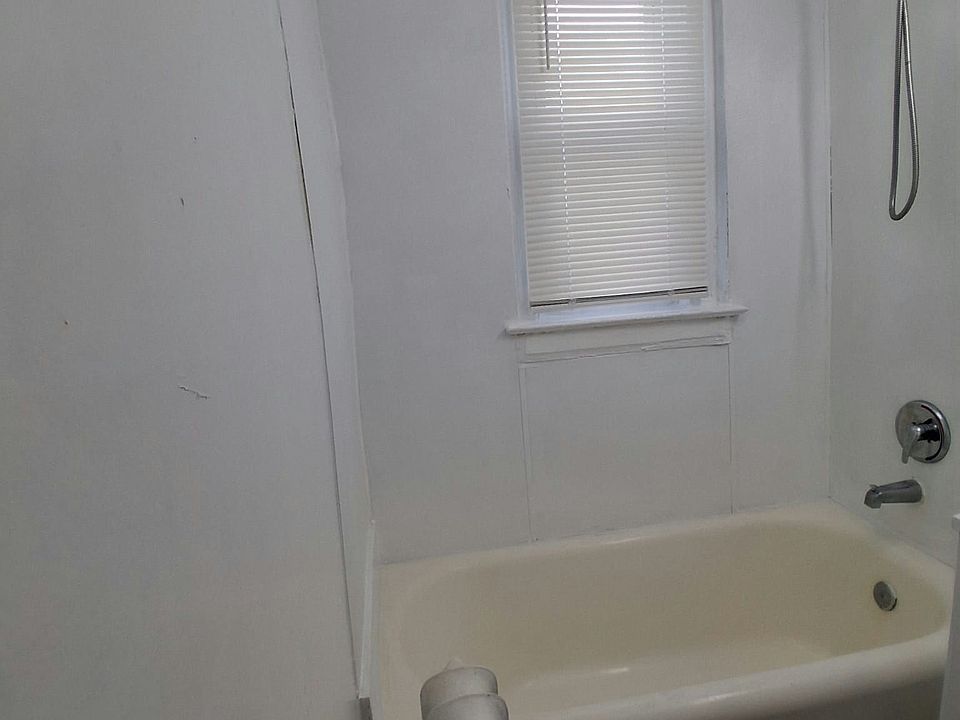 6330 Midland St # 11, photo 7