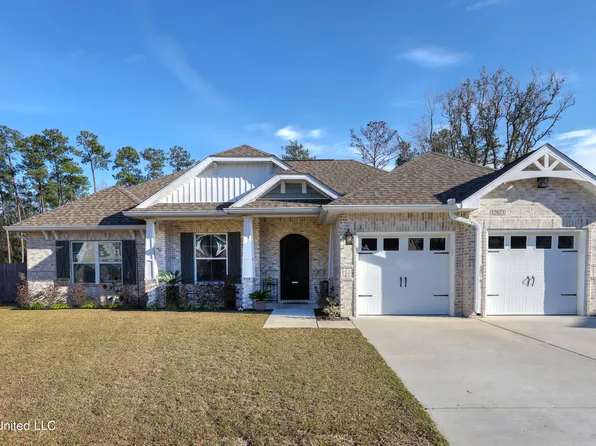 12023 Schooner Cv, Biloxi, MS 39532