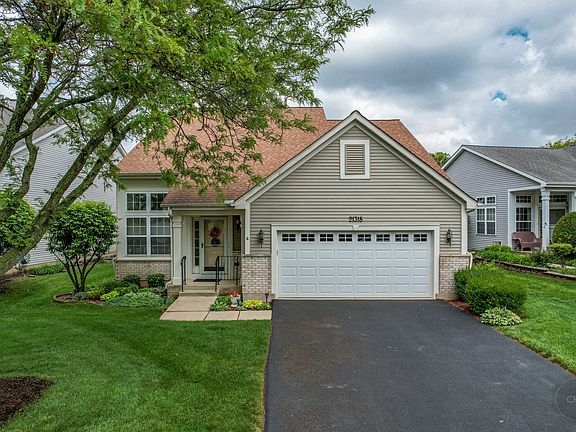 2nd image of 21318 W Redwood Dr