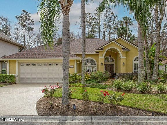 3rd image of 109 Bouganvilla Dr