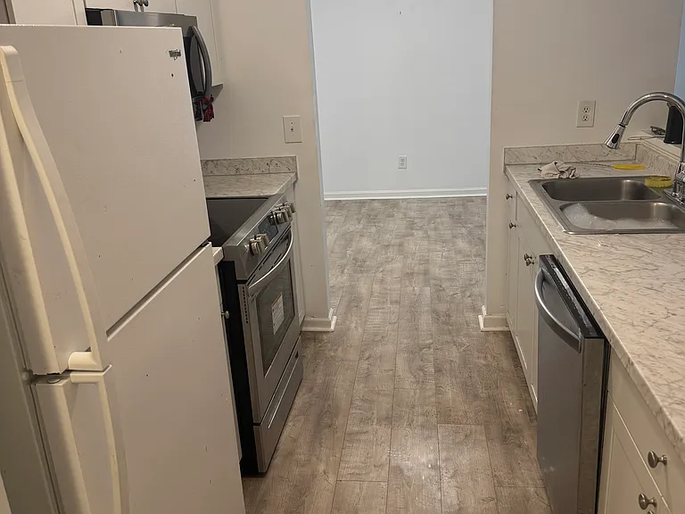168 N Timber Dr — Photo 16