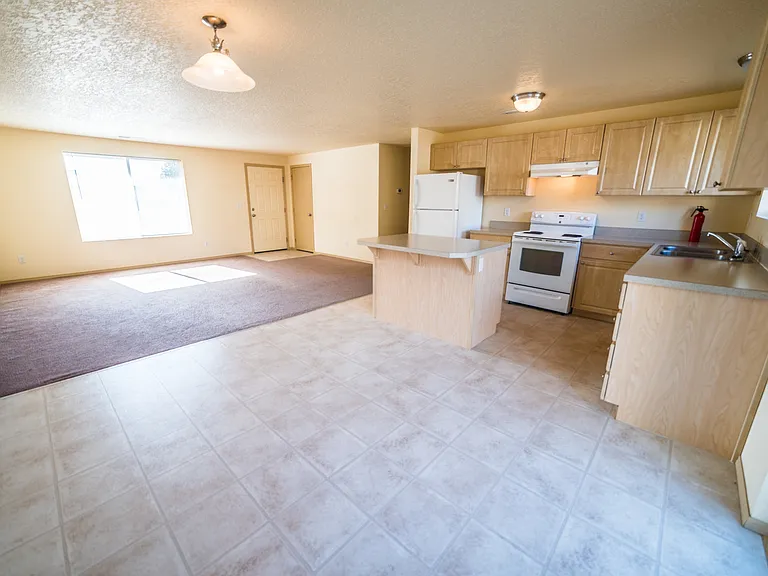 405 W 14th Ave — Photo 5