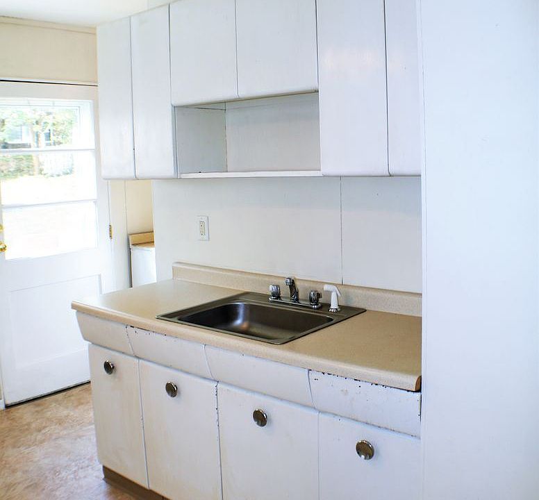 1st image of 719 Michael St APT 1