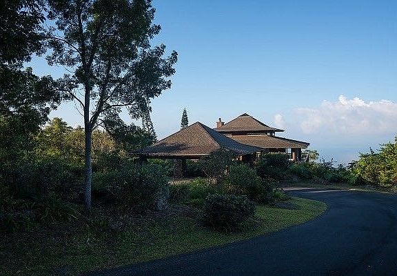 2nd image of 75-1028 Keopu Mauka Dr