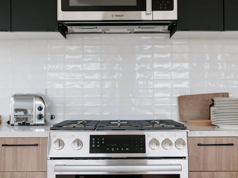 Overline Residences — Photo 18
