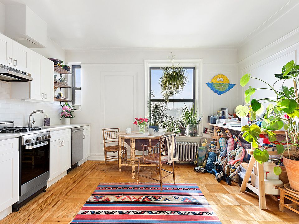 1st image of 80 Winthrop St APT U6