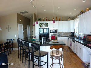 5th image of 5125 Pelican Ln