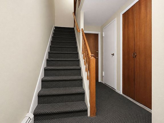 5th image of 244 92nd St