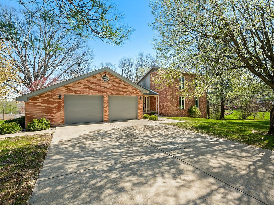 1st image of 654 N Shady Ln