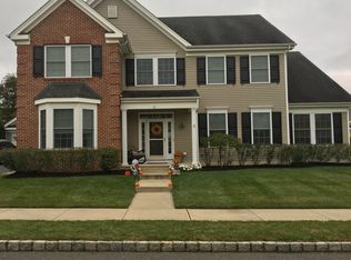 11 Equestrian Way, Chesterfield, NJ 08515