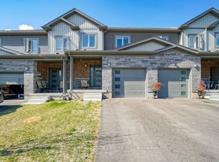 45 Nieson St, Cambridge, ON N1R 0B9