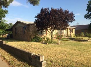 608 SW 11th St, Seminole, TX 79360