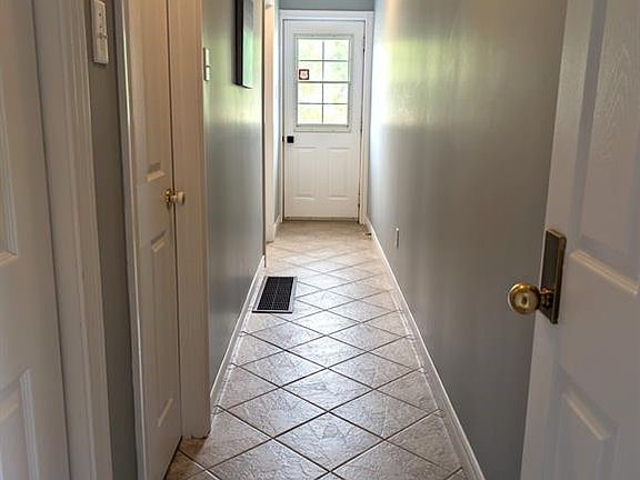 5th image of 276 Grenfell Heights