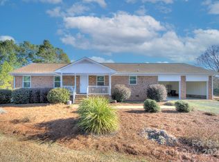 1615 Deer Run Rd, Catawba, SC 29704