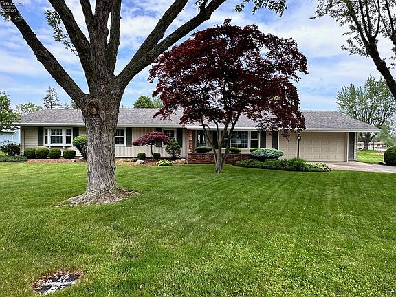 2nd image of 1532 Greenfield Ct